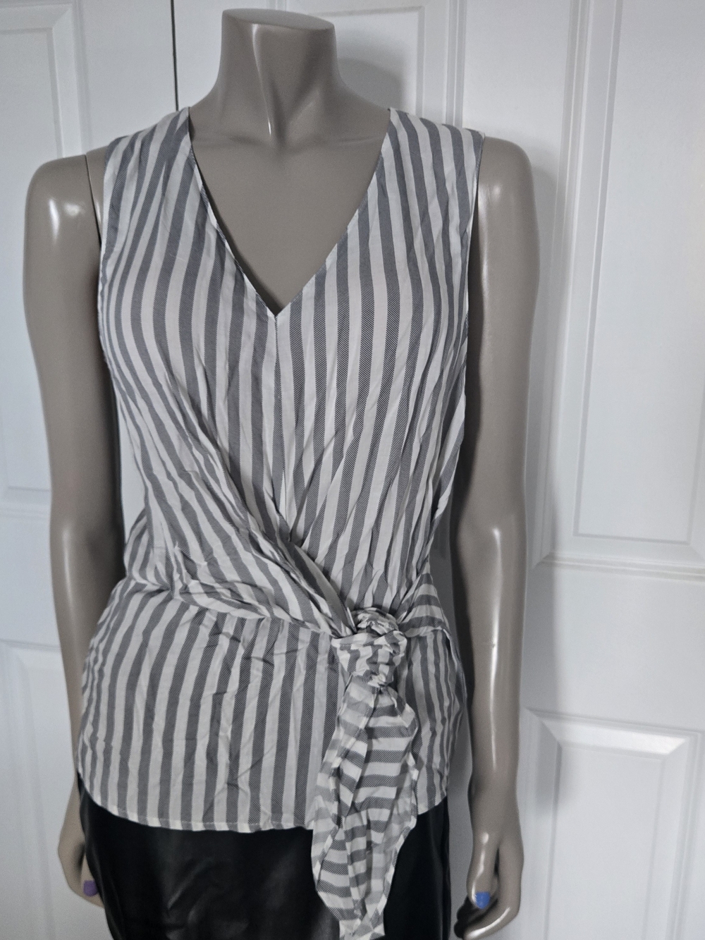 NWT Sleeveless Gray & White Striped Wrap Tie Women’s Top